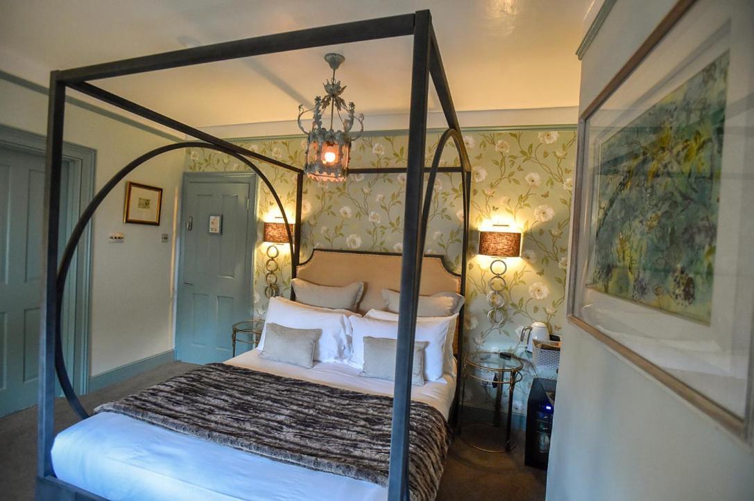 The Kingsbury 7Even 8Ight Bed & Breakfast Marlborough Bagian luar foto