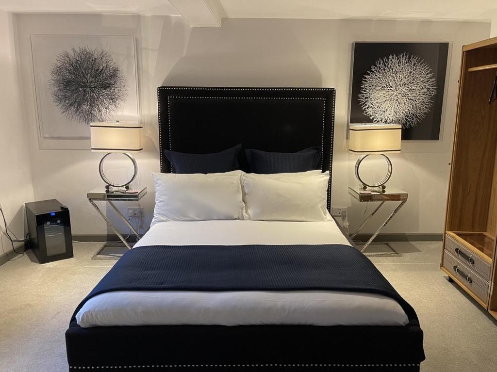 The Kingsbury 7Even 8Ight Bed & Breakfast Marlborough Bagian luar foto