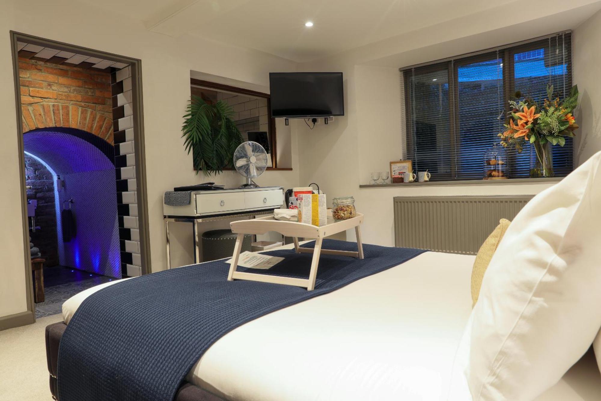 The Kingsbury 7Even 8Ight Bed & Breakfast Marlborough Ruang foto