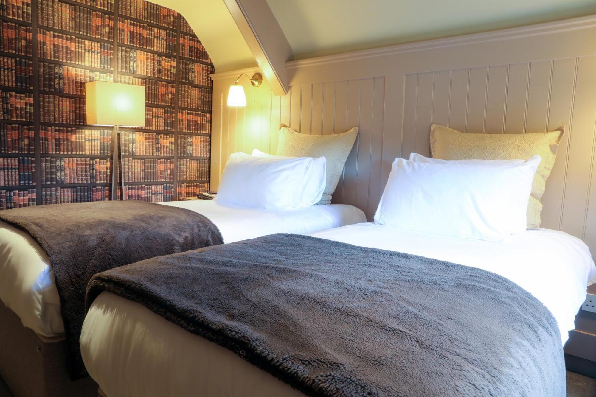 The Kingsbury 7Even 8Ight Bed & Breakfast Marlborough Ruang foto